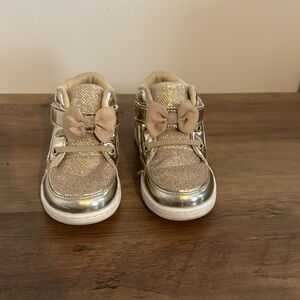 Toddler Girl’s Glitter Flashing Sneakers with Cute Bowknot